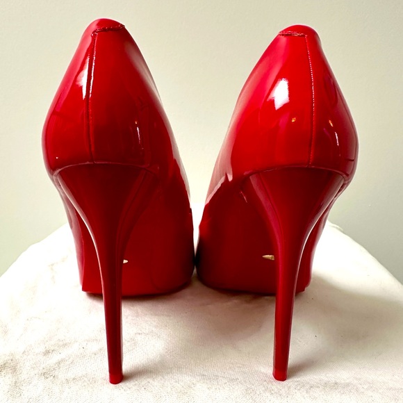 House of Hayla Monochrome Heel - Picture 3 of 5